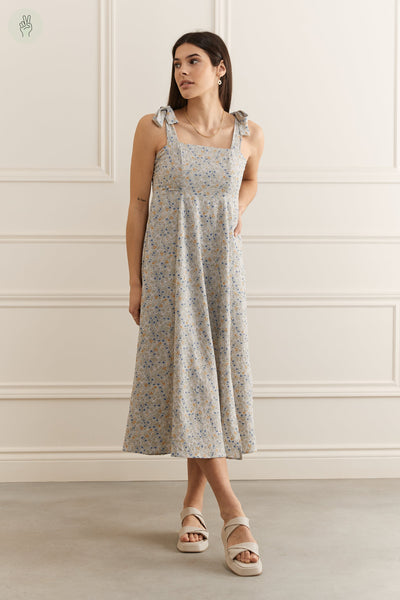 Robe midi bretelles à boucles - 2141 (Seconde Main)-Recurate-Bleu pâle-M-30601406-dc96-42de-9318-1bbf243d1aa5-WOMANCE