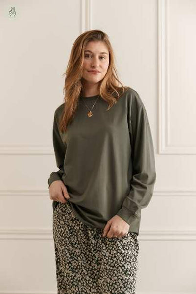 Chandail oversized manches longues - 9095 (Seconde Main)-Chandail - Seconde main-Trove-Kaki-M-1625a6bd-5e94-43cc-9265-988230664e52-WOMANCE