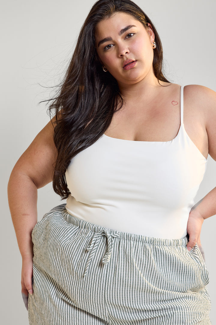 Fitted Cropped Tank Top - 9146 | Womance
