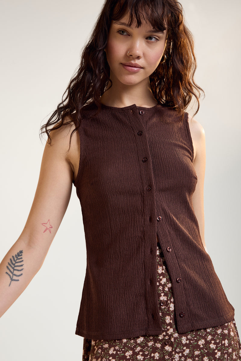 CLANE PILE FLARE TANK TOPS ブラウン サイズ1 Rust Orange Tank Top - Mesh Décolletage Top - Cowl Front Tank Top