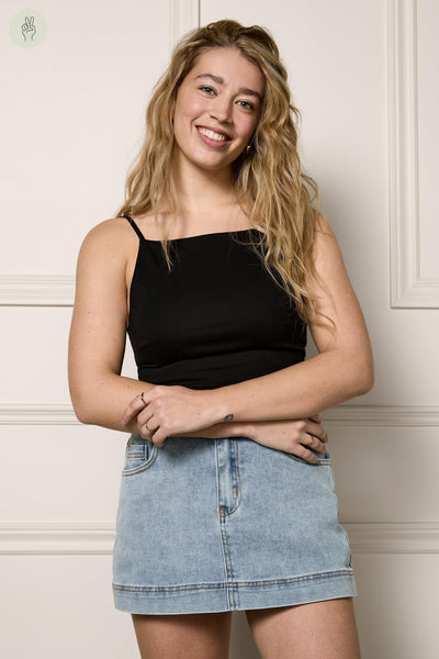 Camisole ajustée à encolure carrée - 9072 (Seconde Main)-Camisole - Seconde main-Trove-Noir-XL-eb5f006e-2c54-4462-a593-996721055904-WOMANCE