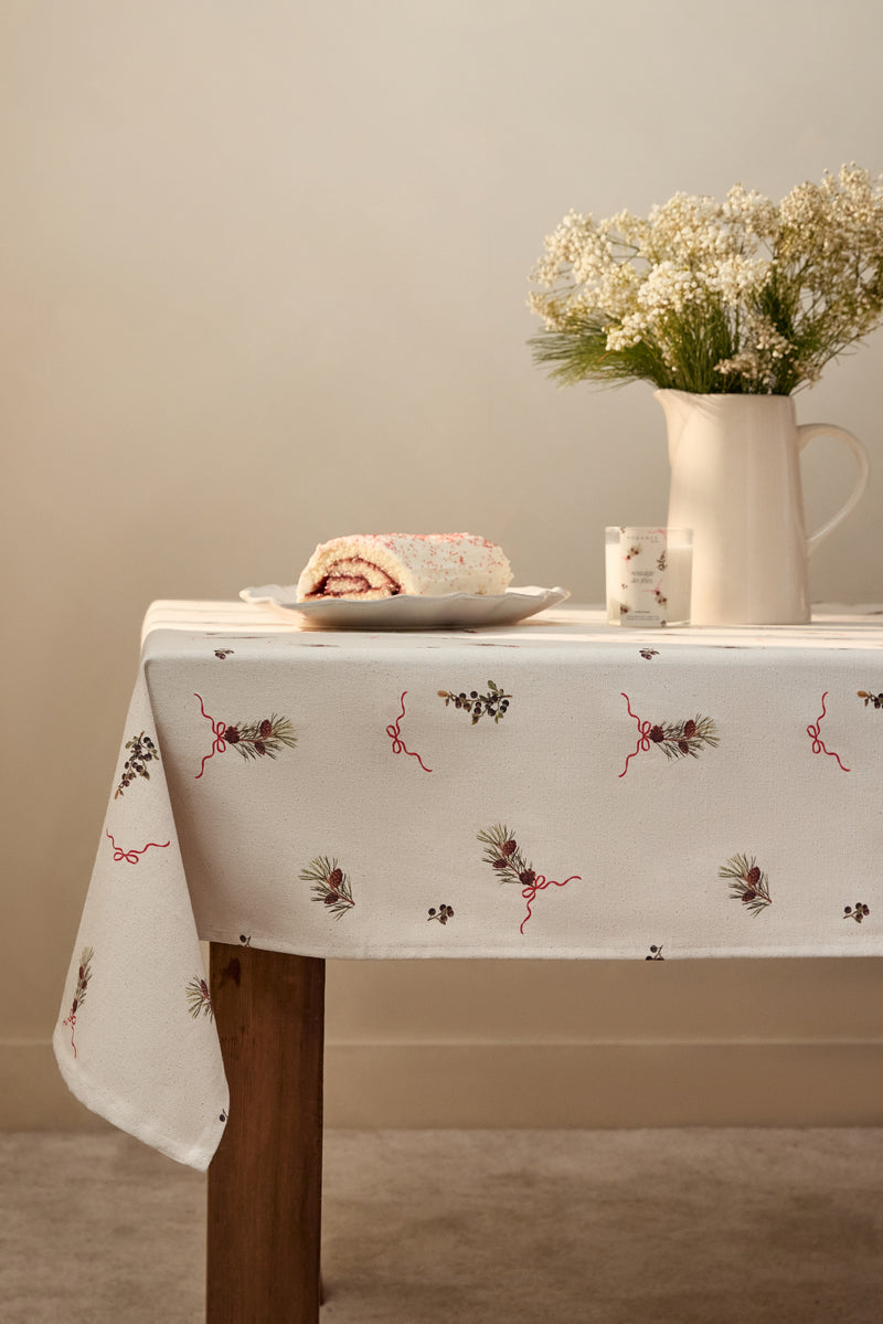 Winter-Themed Tablecloth - MA0173