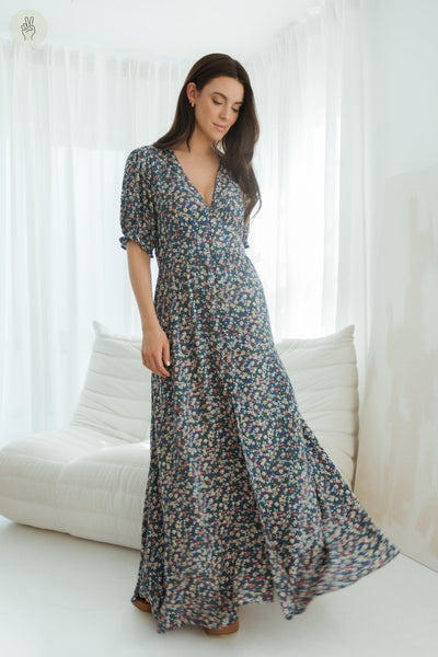 Robe longue 2030 (Seconde Main)-Robe-Trove-Bleu-S-da27fd2e-ff08-479f-97ae-70843af40f82-WOMANCE