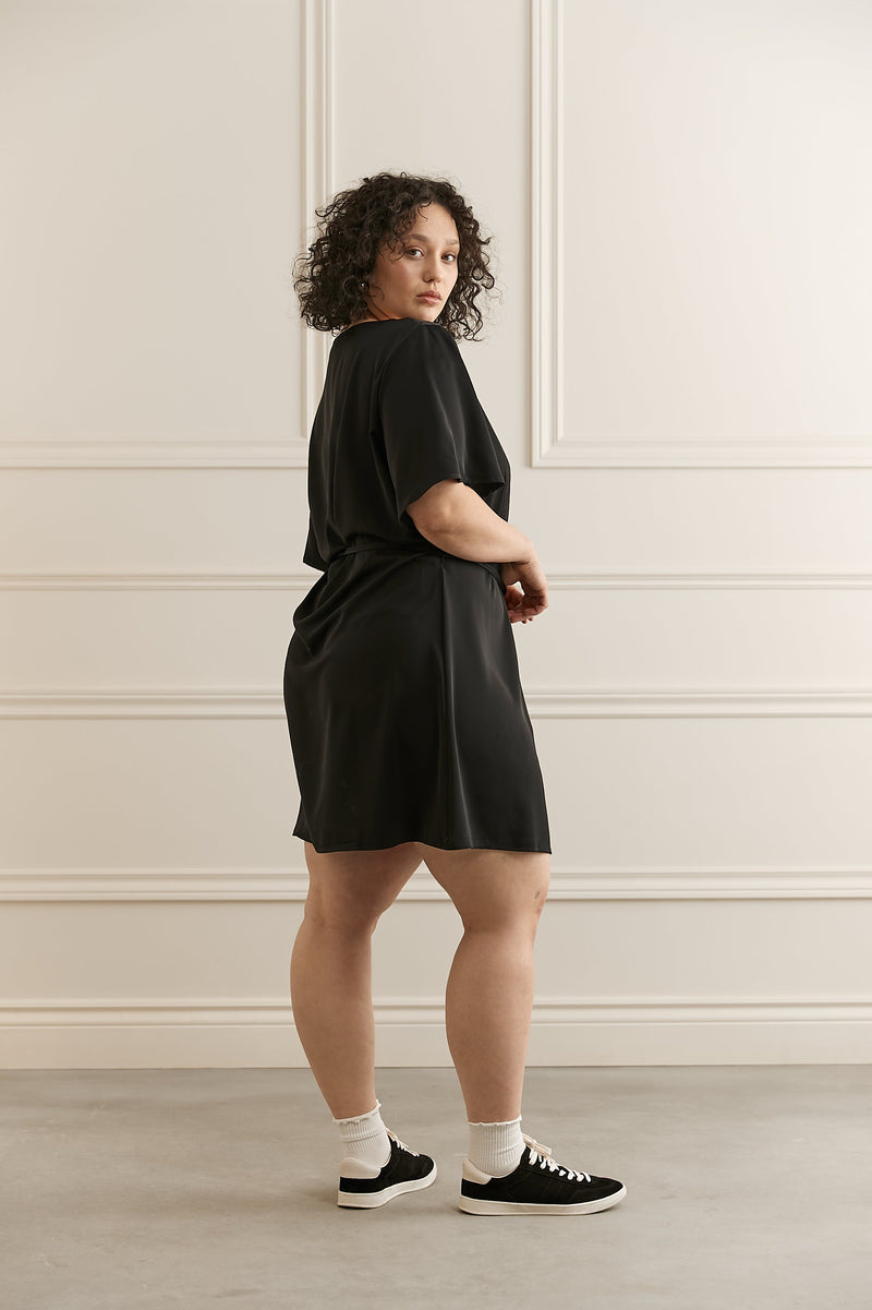 ROBE-2122-WOMANCE-NOIR