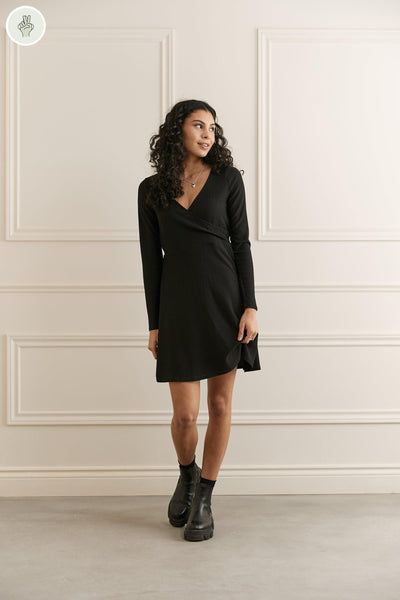 Robe courte effet cache-cœur - 2153 (Seconde Main)-Robe-Trove-Noir-XS-19058baa-df6b-430c-8fe2-ee04d5d4a9a8-WOMANCE