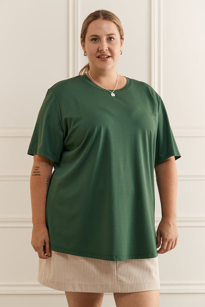 T-SHIRT-9050-WOMANCE-CURVES-1