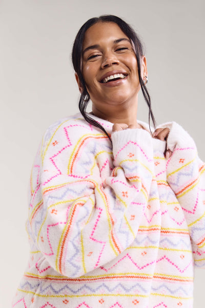 Loose-Fitting Patterned Sweater - 8151