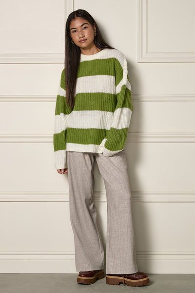 Loose-Fitting Knit Sweater - 8110