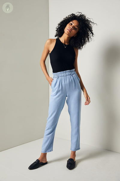 Pantalon 7000 (Seconde Main)-Pantalon - Seconde main-Trove-Denim pâle-S-52d4e20f-0637-4b1c-838e-c81cad7675b0-WOMANCE