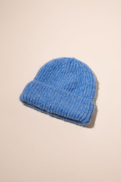 Fluffy Knit Toque - A0140