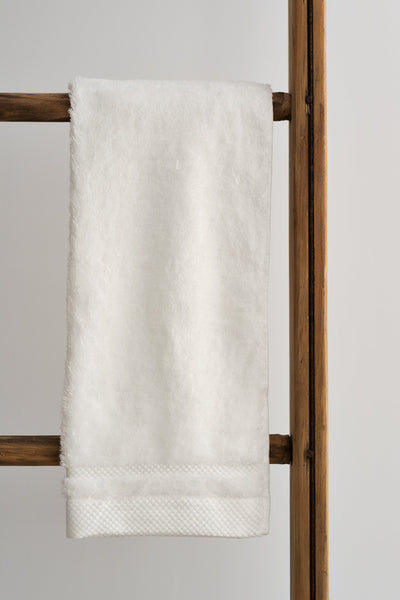Les serviettes MA0061 Serviettes de bain WOMANCE - Maison Blanc 75 x 35 cm 